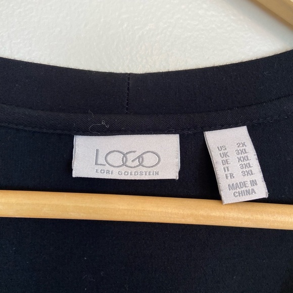 LOGO Lori Goldstein Black Button-Front Tunic Top 2X Asymmetrical Hem Pockets - Picture 2 of 5